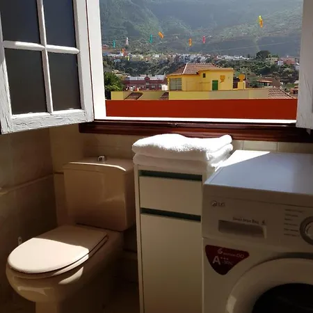 Fantastic House With Mountain And Ocean Views &wifi Los Realejos