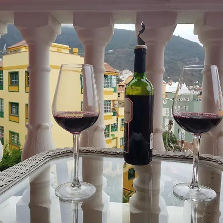 Apartment Fantastic House With Mountain And Ocean Views &wifi