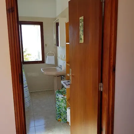 Apartment Fantastic House With Mountain And Ocean Views &wifi