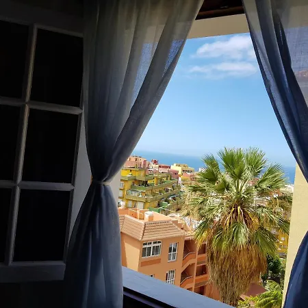 Fantastic House With Mountain And Ocean Views &wifi Apartment Los Realejos