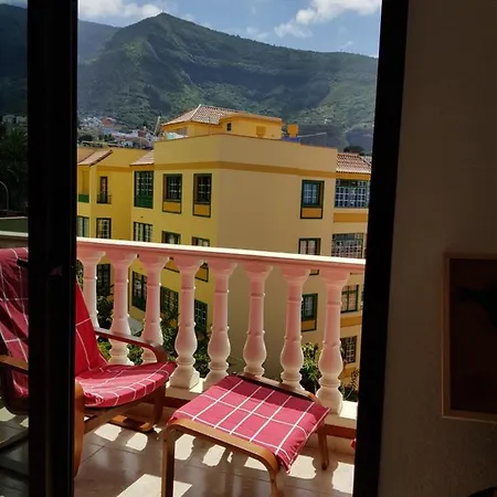 شقة Fantastic House With Mountain And Ocean Views &wifi